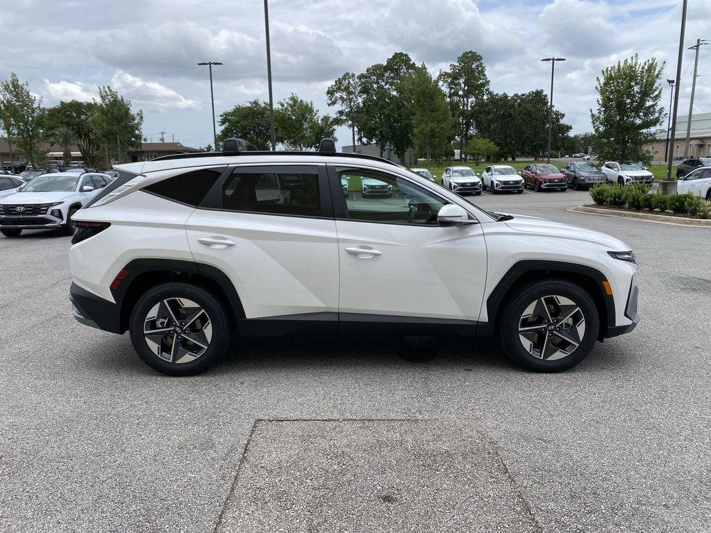 New 2026 White Pearl Hyundai SEL Premium FWD image 9