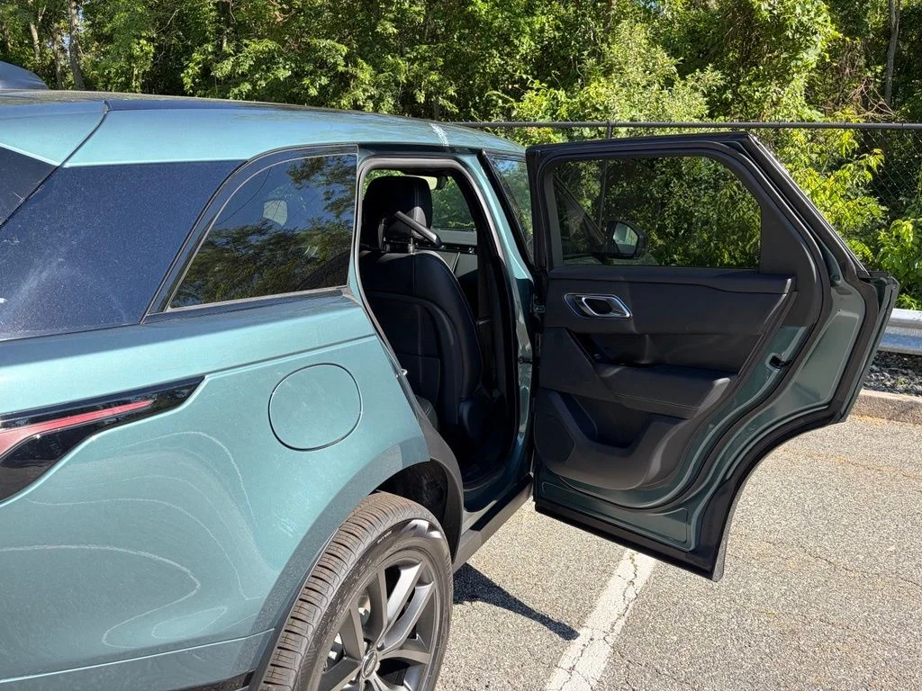 New 2026 Green Land Rover Belgravia Edition image 16