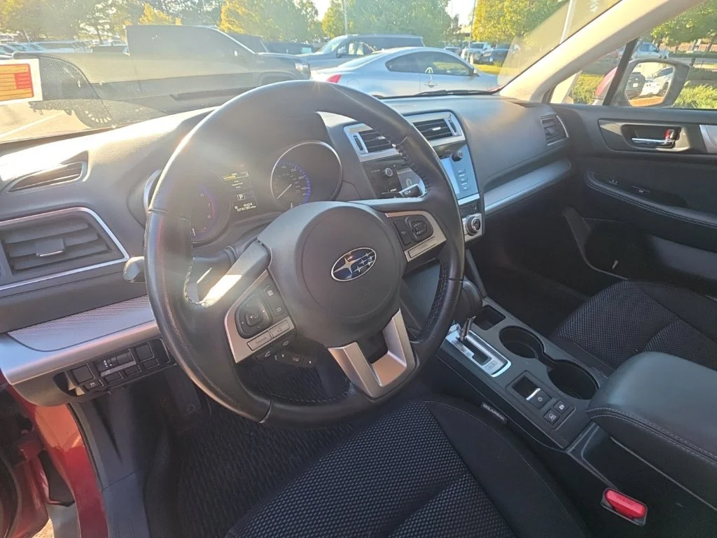 Used 2015 Red Subaru 2.5i Premium image 14