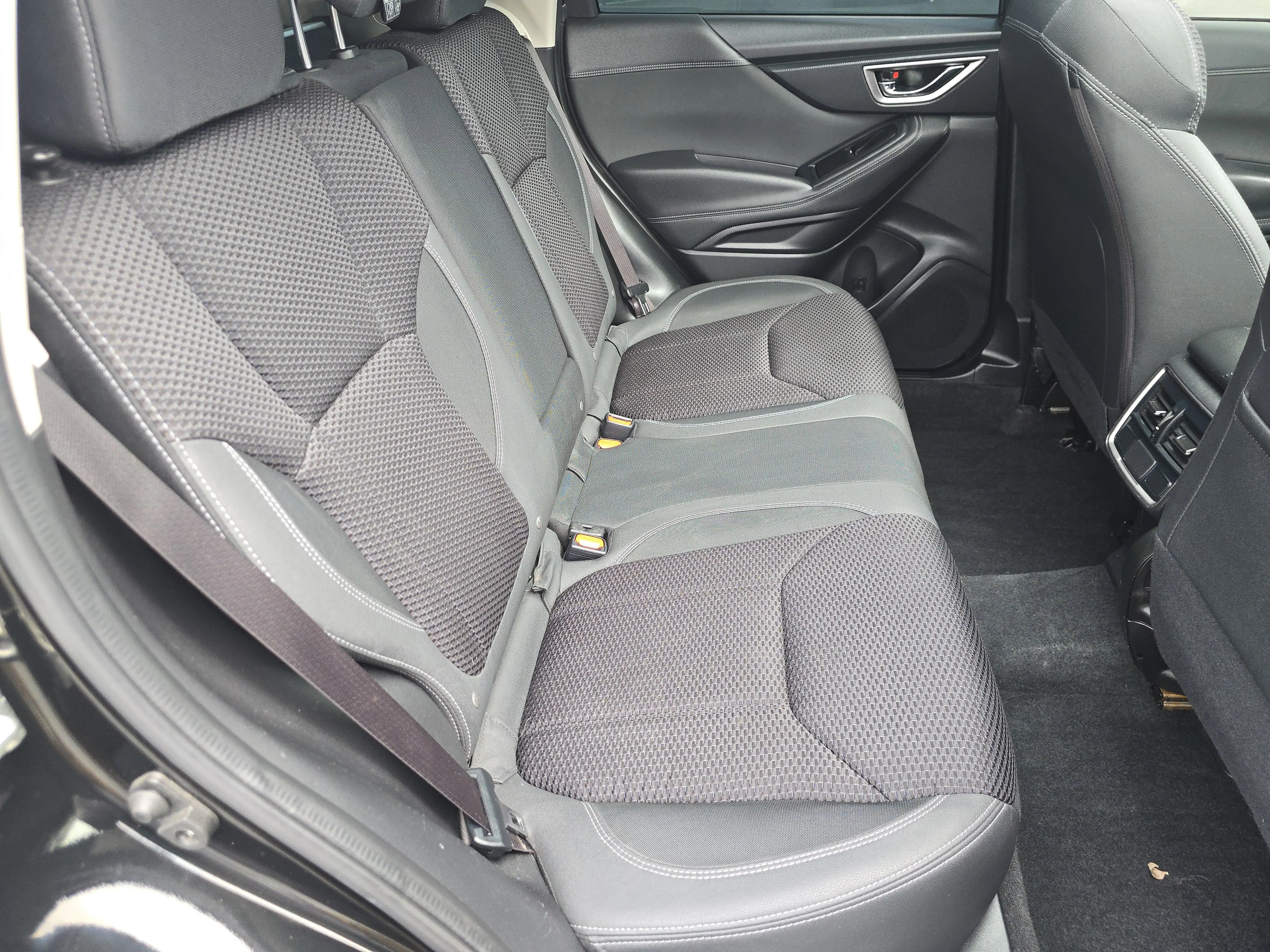 Used 2021 Crystal Black Silica Subaru Premium image 17