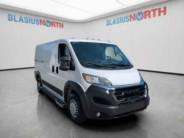 Used 2025 White Ram Base image 3