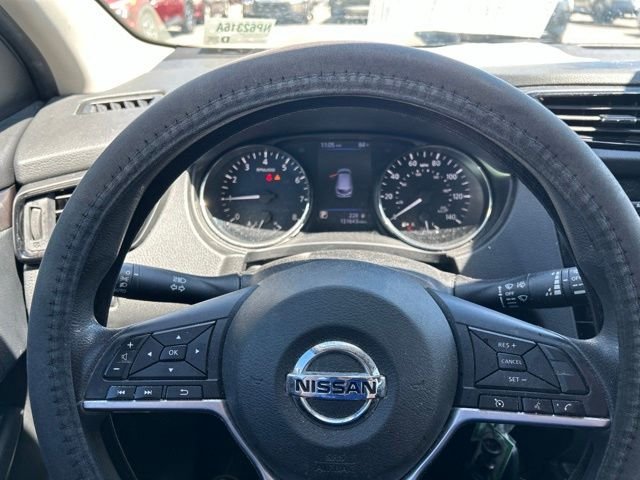 Used 2020 Black Nissan S image 23