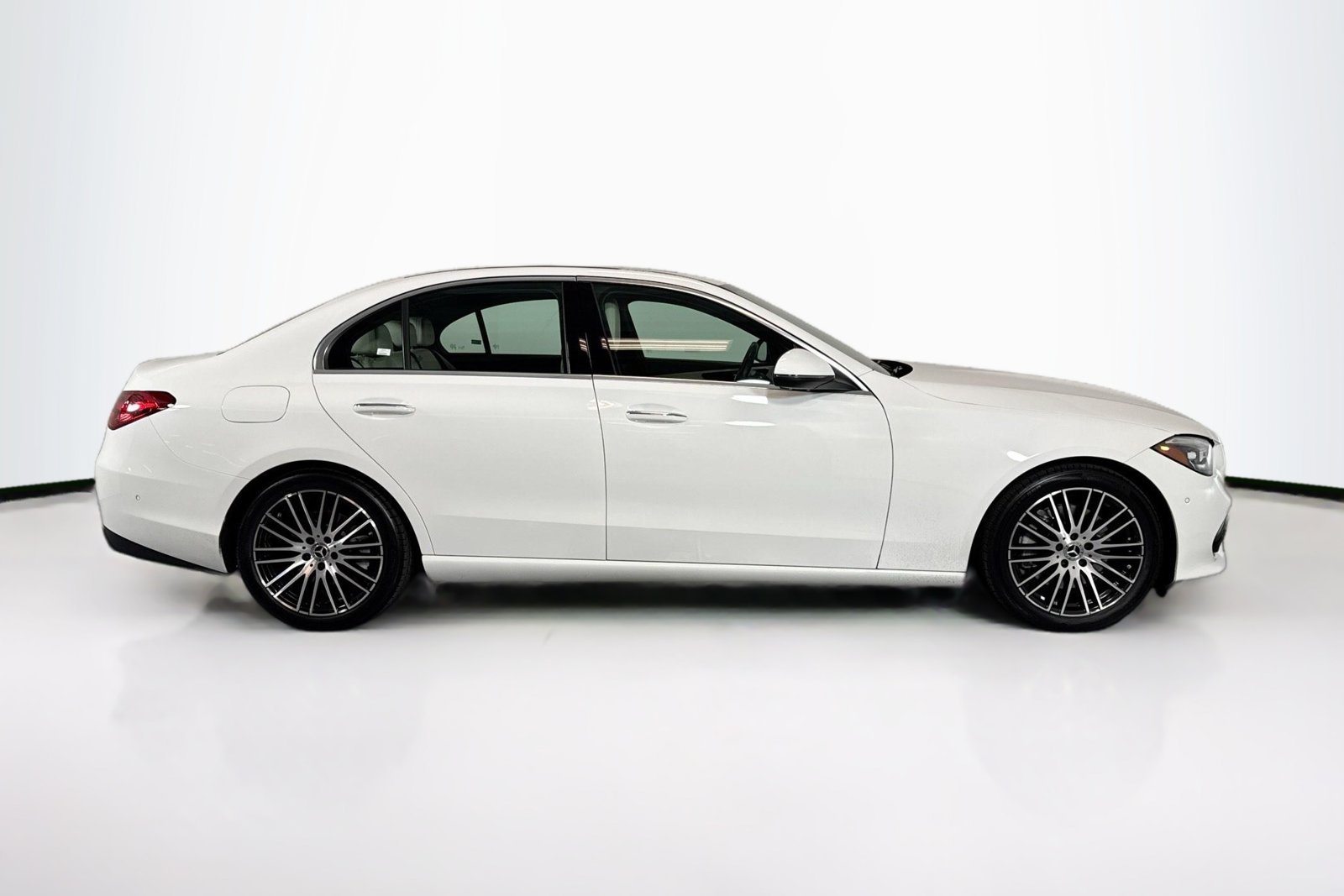 Used 2024 Polar White Mercedes-Benz C 300 image 4