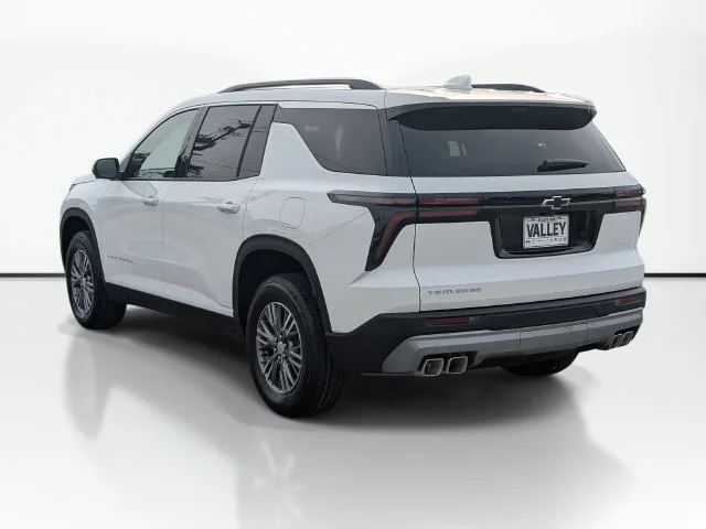 New 2027 Summit White Chevrolet LT image 8