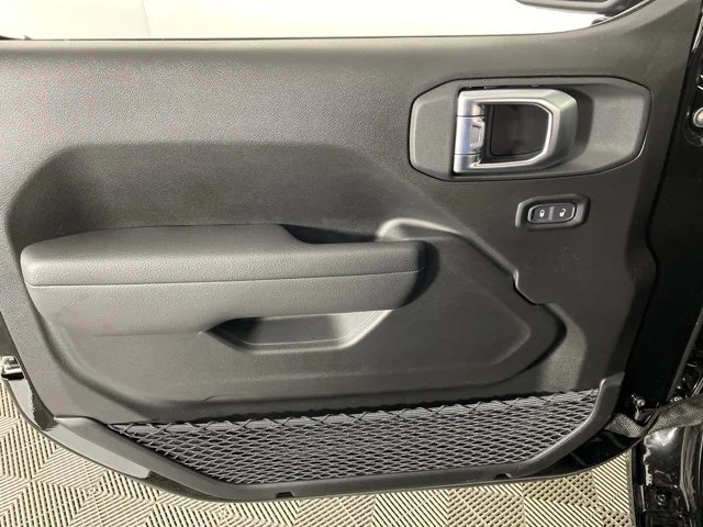 2026 Jeep Wrangler 2-Door Sport - Photo 12