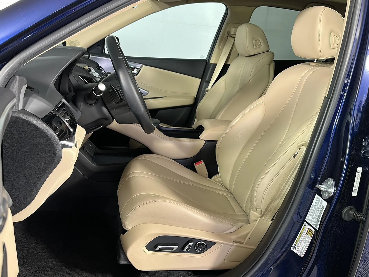 Used 2024 Fathom Blue Pearl Acura  image 27