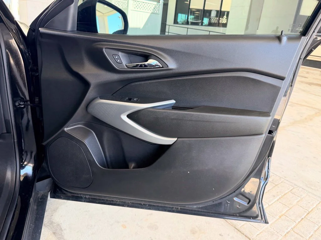Used 2024 Black Chevrolet 1RS image 31