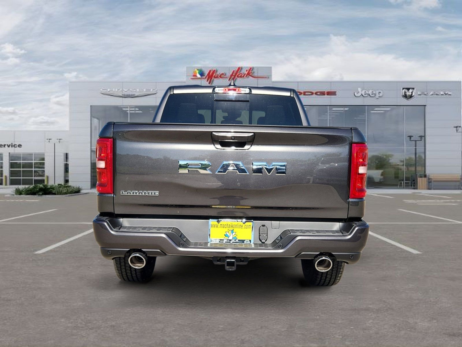 New 2026 Granite Crystal Metallic Clear-Coat Exterior Paint RAM Laramie image 4