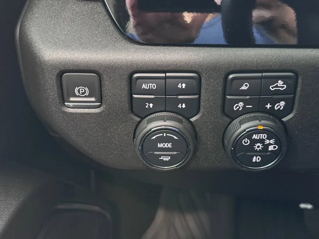 2024 Chevrolet Silverado 2500HD LT - Photo 25