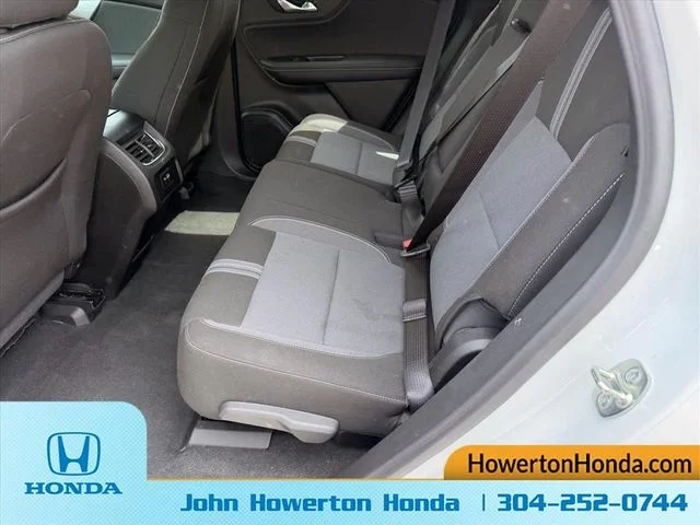 Used 2025 White Chevrolet LT image 13