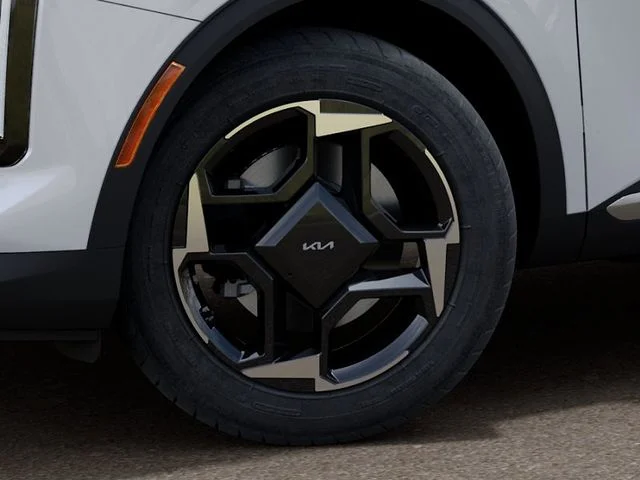 New 2026 White Kia EX image 10