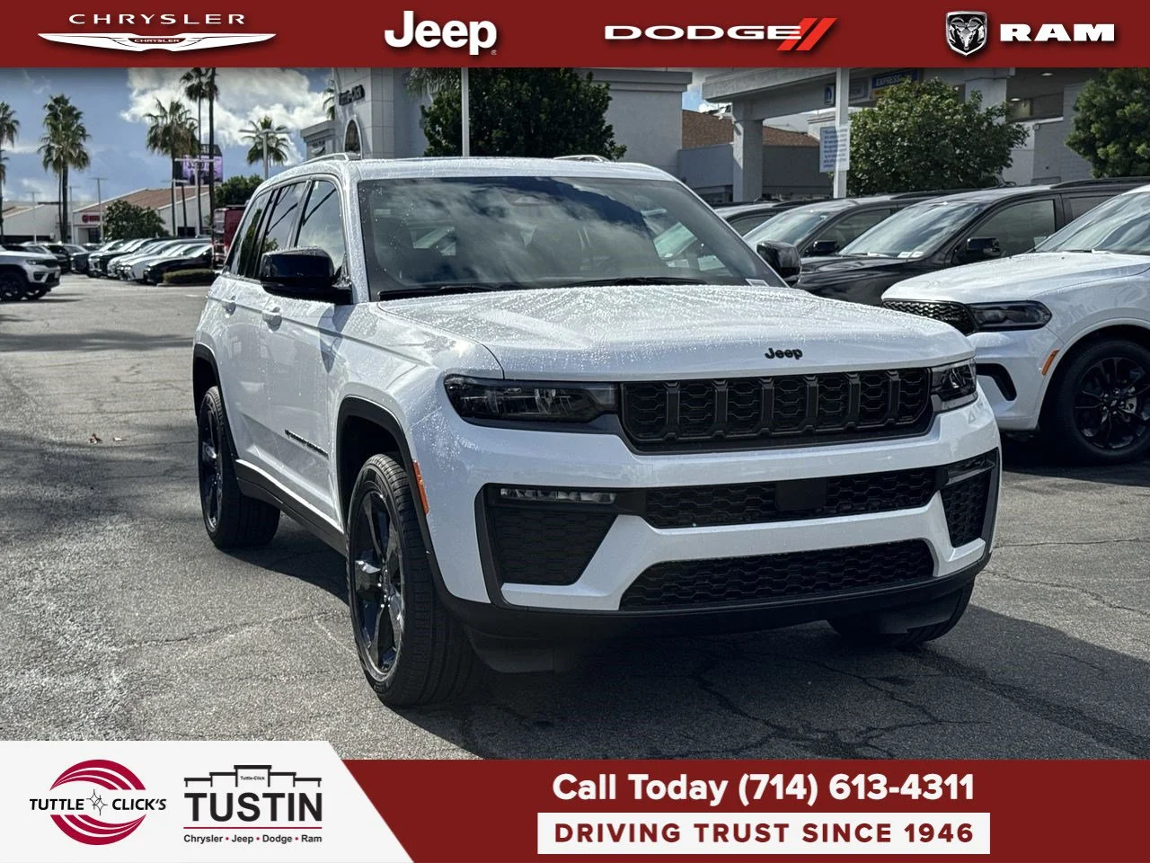 New 2027 Bright White Clear-Coat Paint Jeep Limited image 9