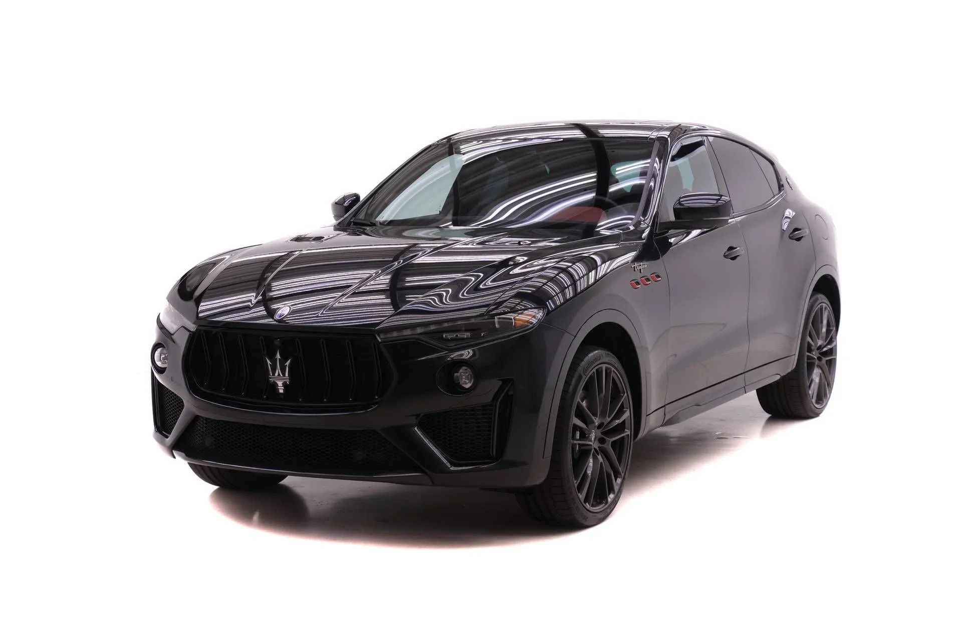 2022 Maserati Levante Trofeo's photo