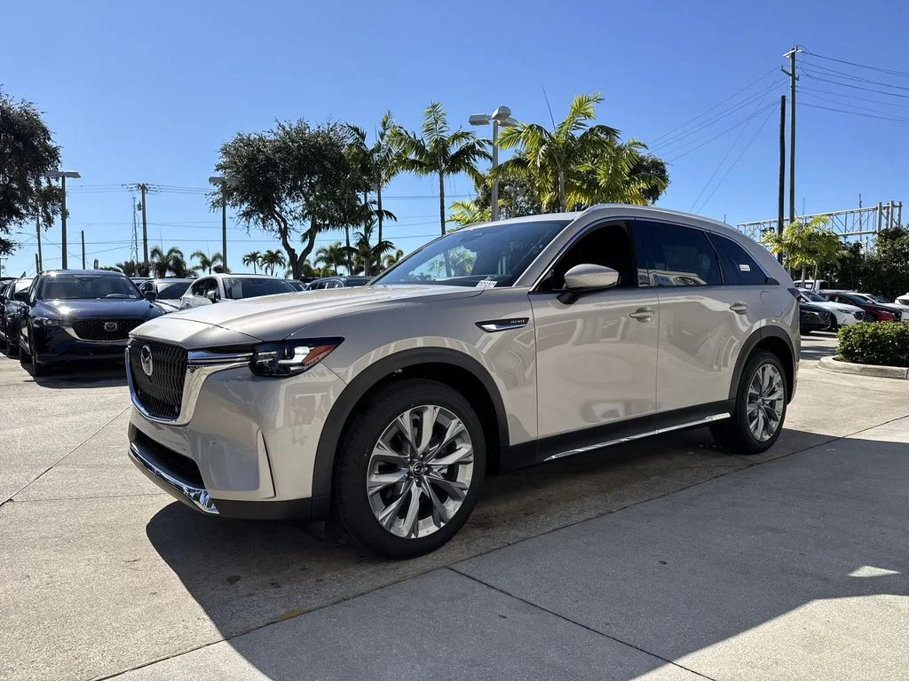 New 2026 Platinum Mazda 3.3 Turbo Premium Plus AWD image 28