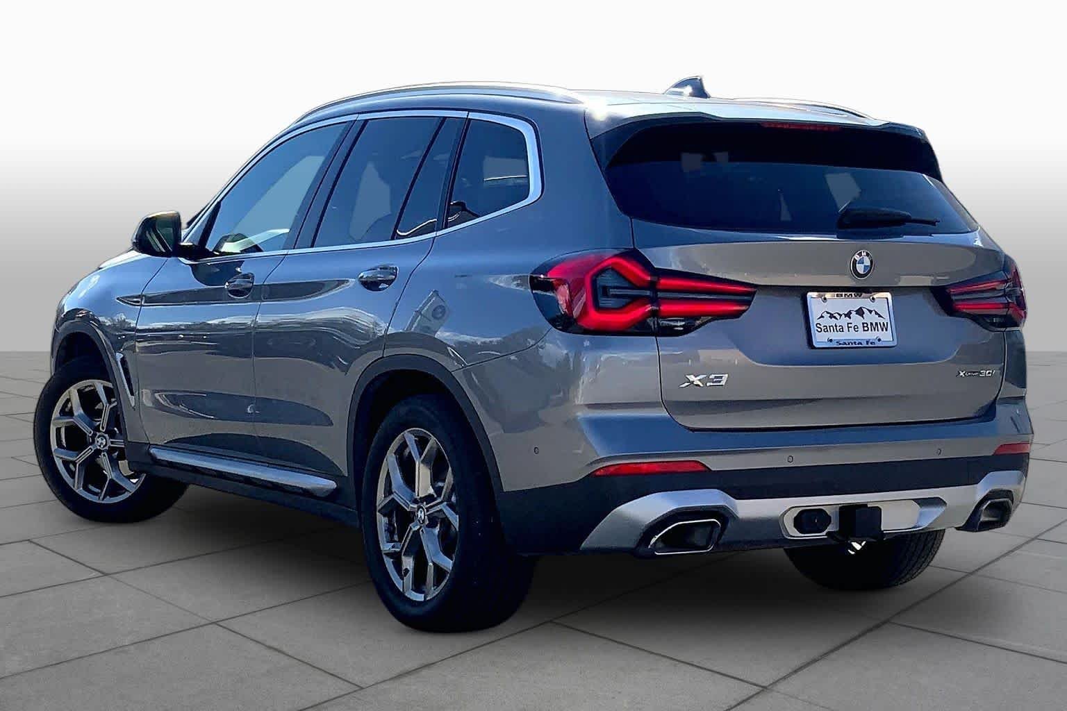 Used 2024 Skyscraper Grey Metallic BMW xDrive30i image 11