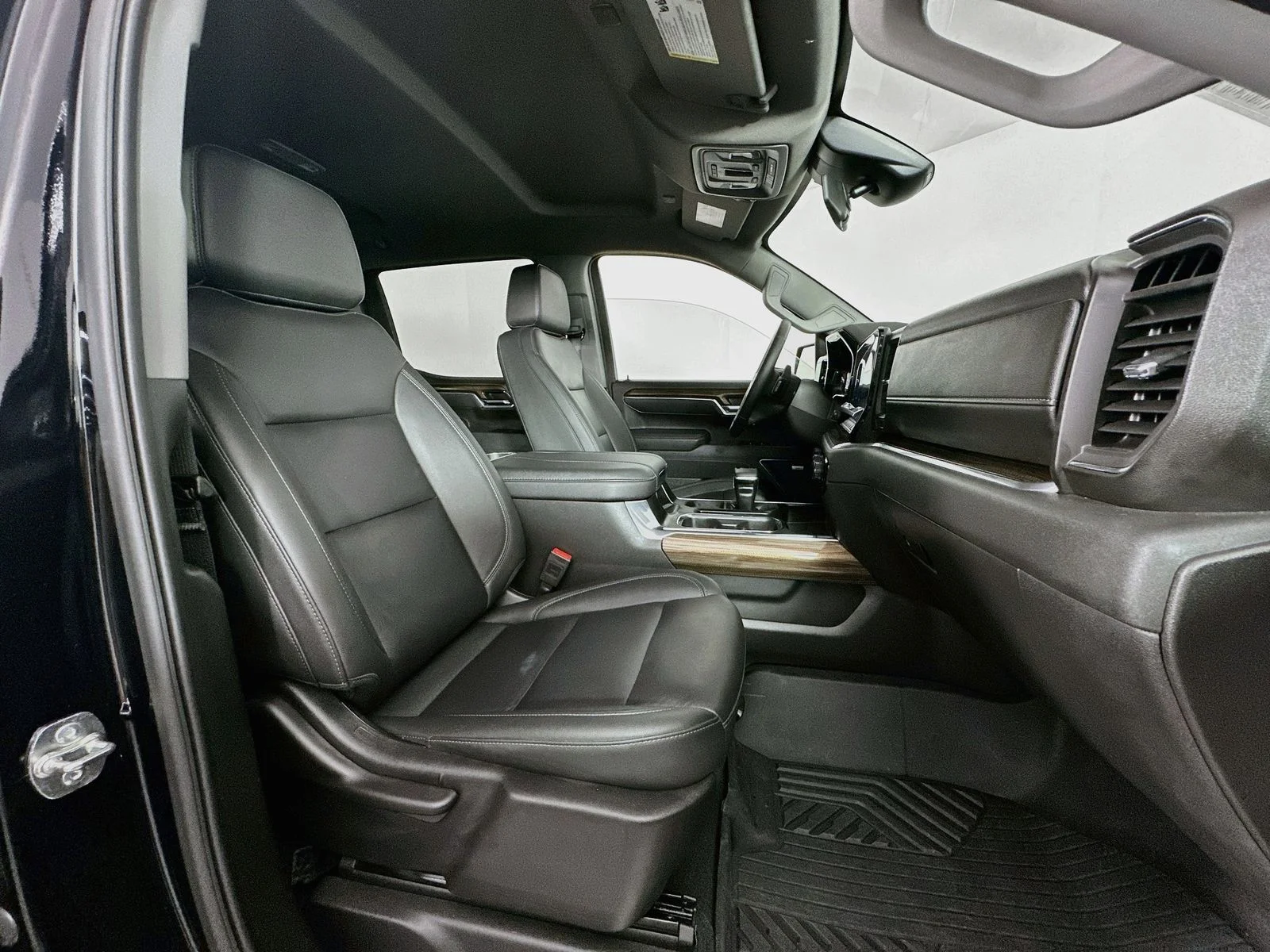 Used 2025 Black Chevrolet LT Trail Boss image 29