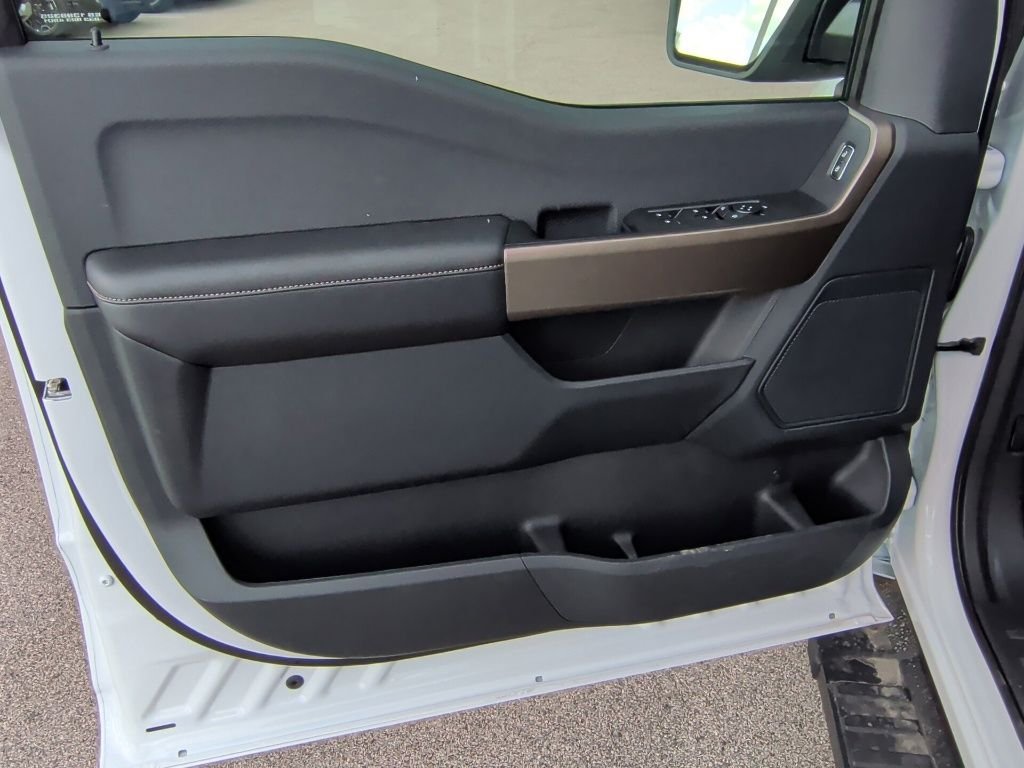 New 2026 Oxford White Ford STX® image 10