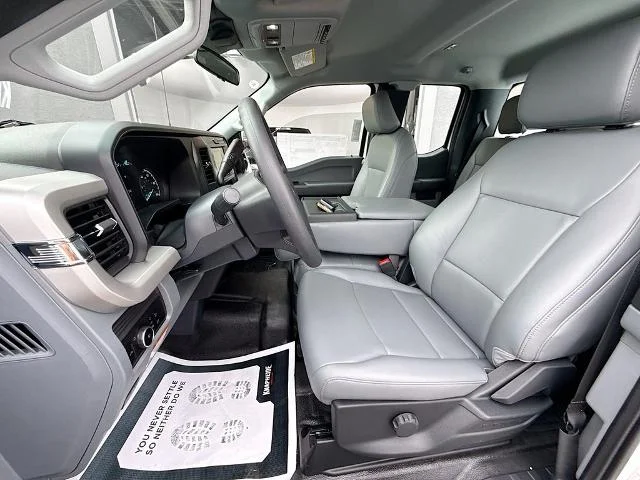 New 2026 Oxford White Ford F-250® XL image 48