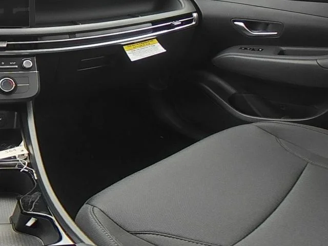 New 2026 White Hyundai SE image 38