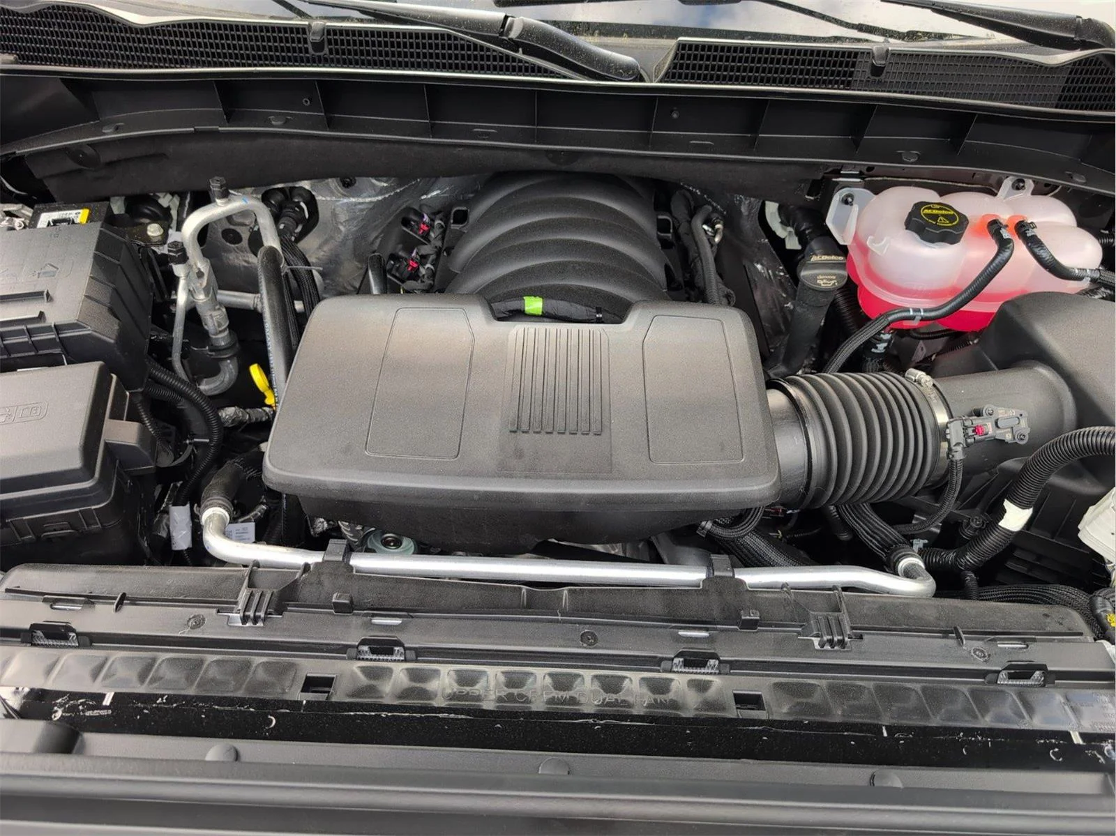 New 2026 Onyx Black GMC Elevation image 10