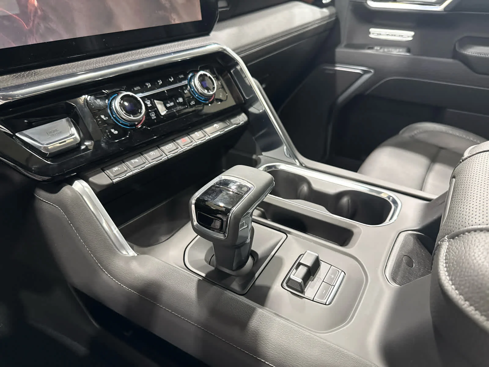 Used 2026 Glacier White Tricoat GMC Denali image 19