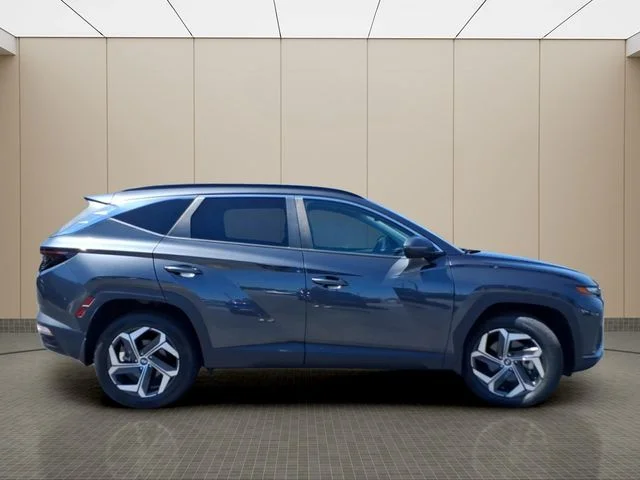 Used 2023 Gray Hyundai SEL image 7