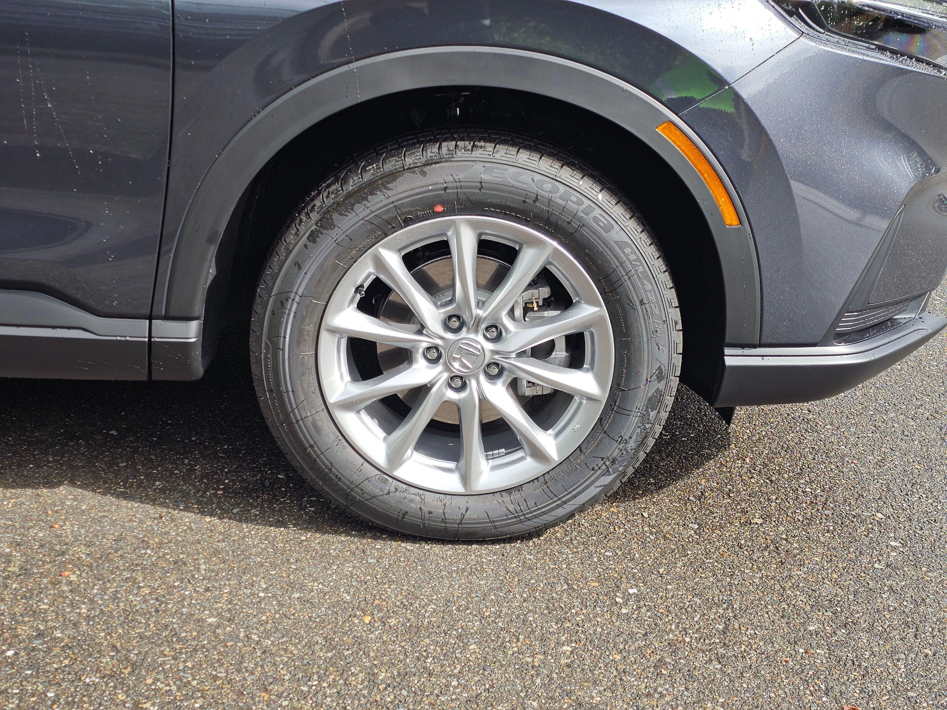 New 2026 Meteorite Gray Metallic Honda EX image 9