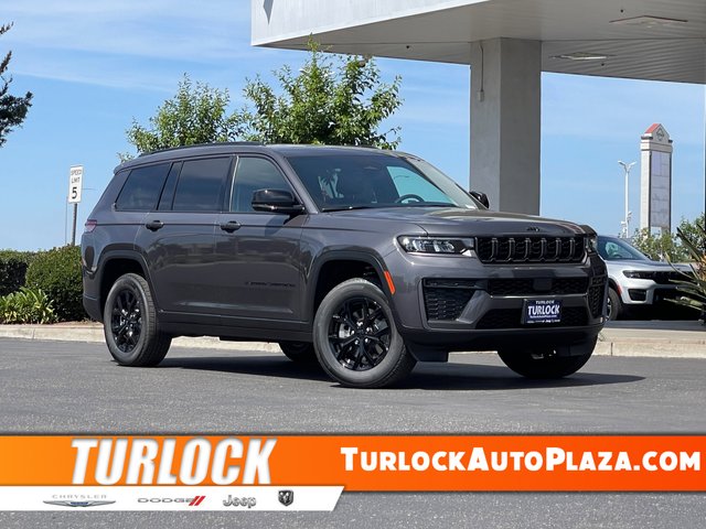 2026 Jeep Grand Cherokee L Laredo Altitude