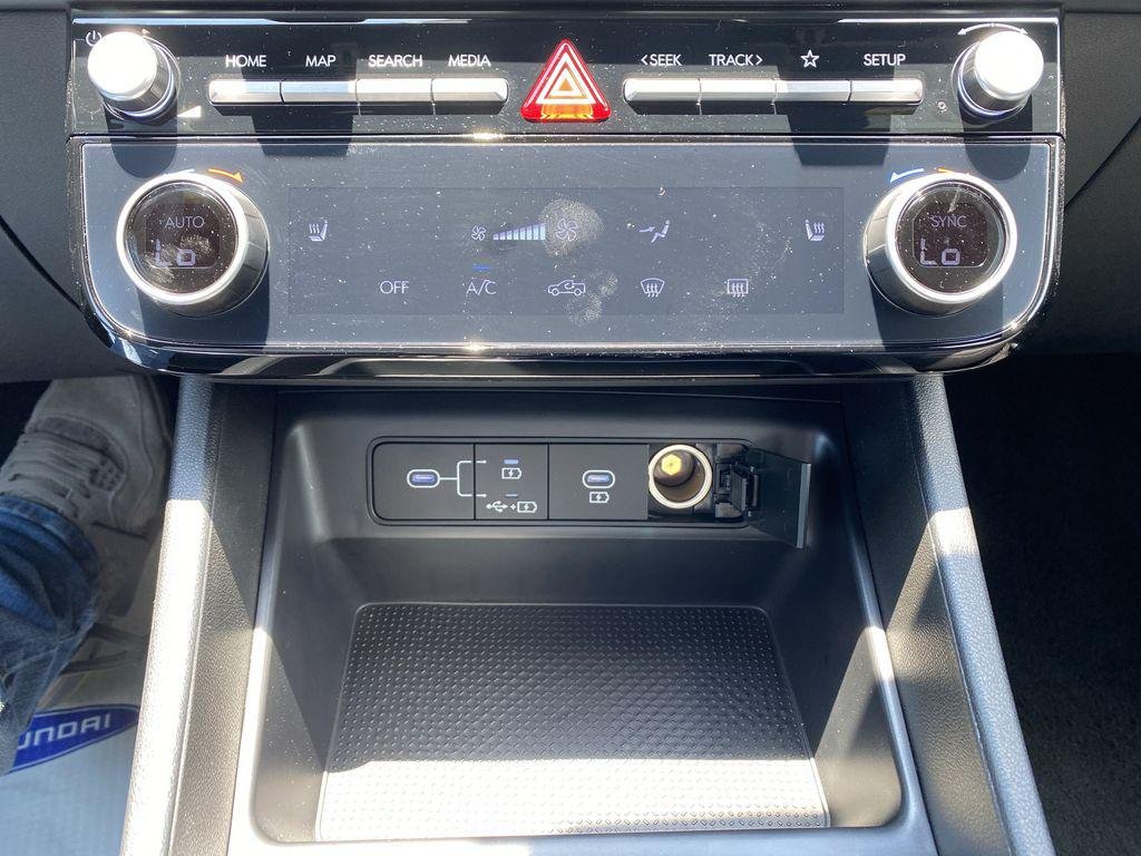 New 2026 Rockwood Green Hyundai SEL FWD image 23