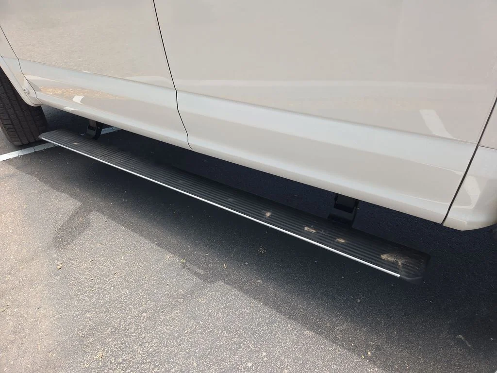 Used 2018 White Ford Platinum image 34