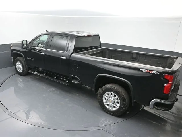 Used 2024 Black Chevrolet LTZ image 34