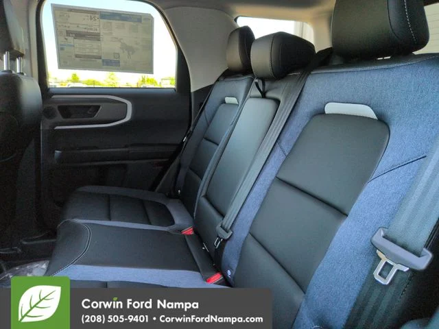 New 2026 Azure Gray Metallic Ford Outer Banks image 25