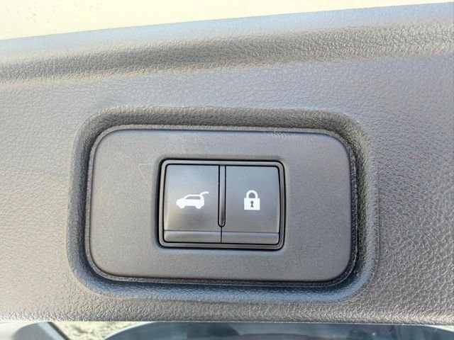 2024 Nissan Pathfinder SV - Photo 36