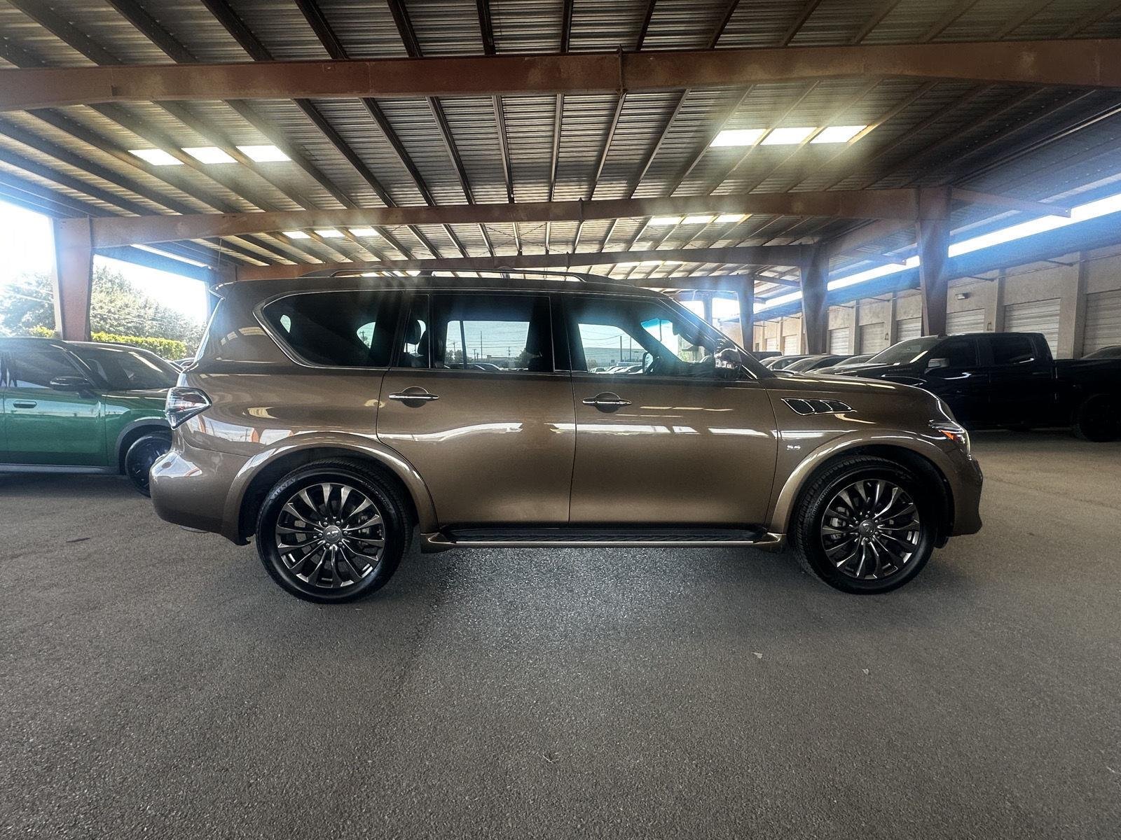 Used 2017 Dakar Bronze INFINITI Limited image 5