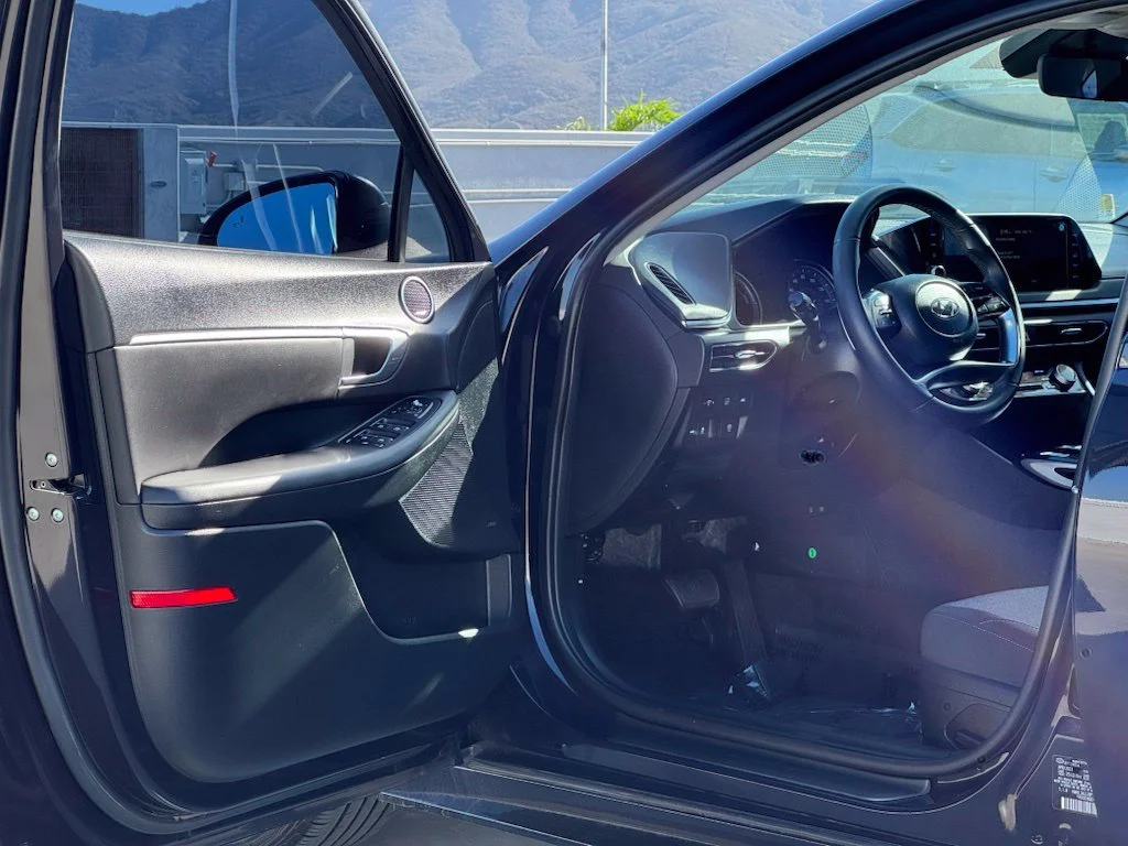 Used 2023 Blue Hyundai SEL image 8