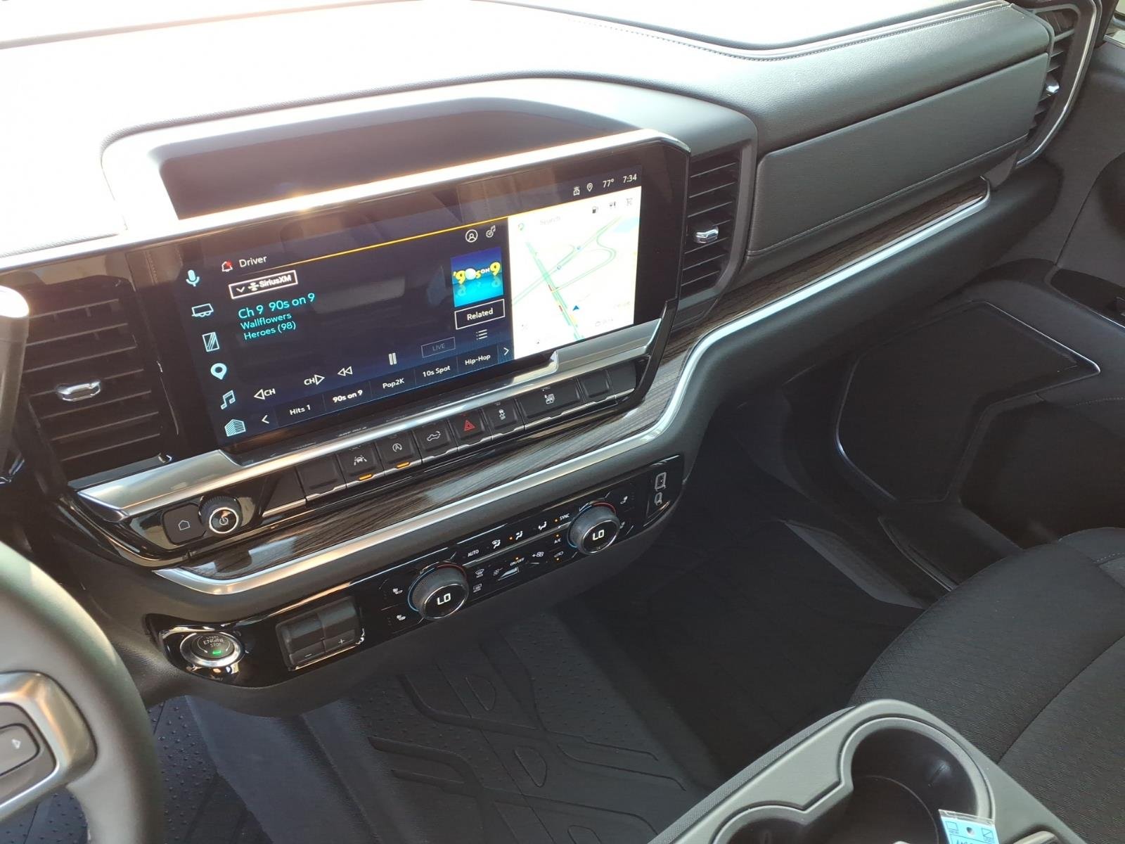 2026 Chevrolet Silverado 1500 LT - Photo 8