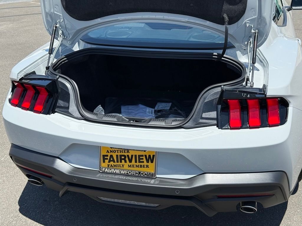 New 2026 Avalanche Gray Ford EcoBoost® Fastback image 14