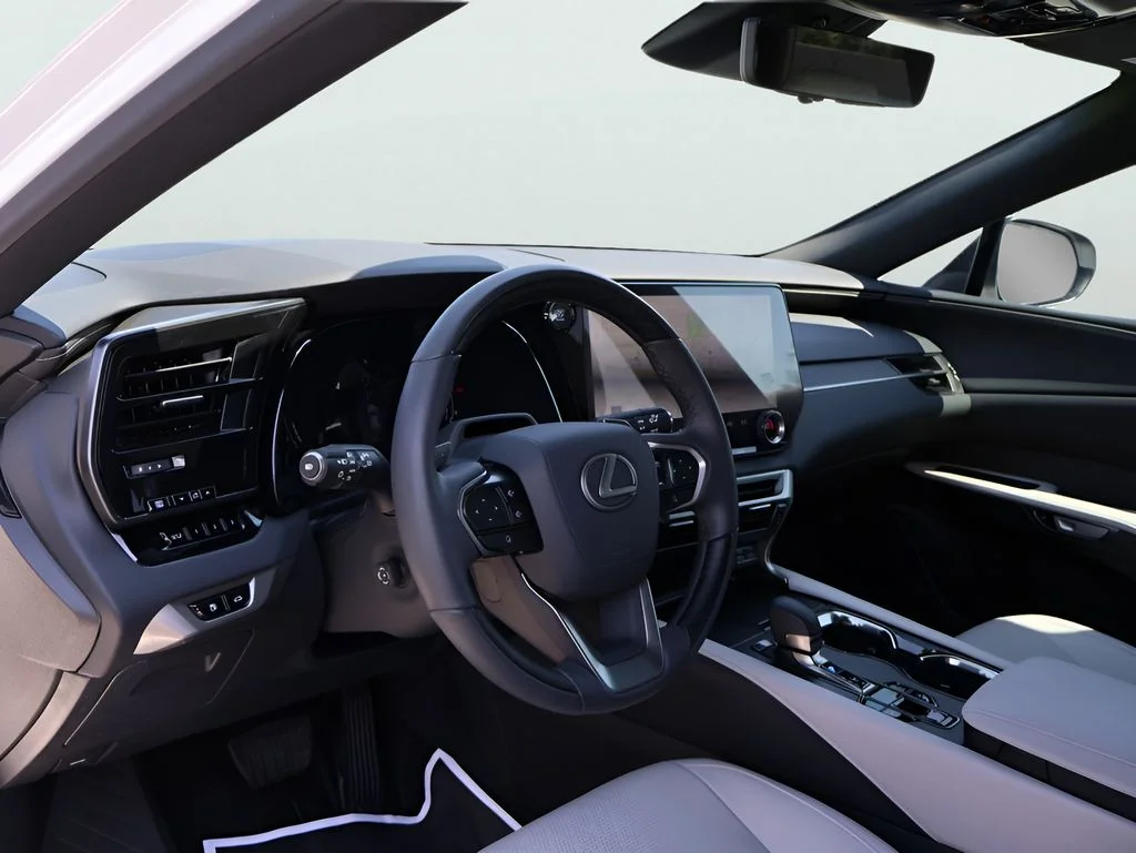 Used 2024 White Pearl Lexus 350 Premium Plus image 18
