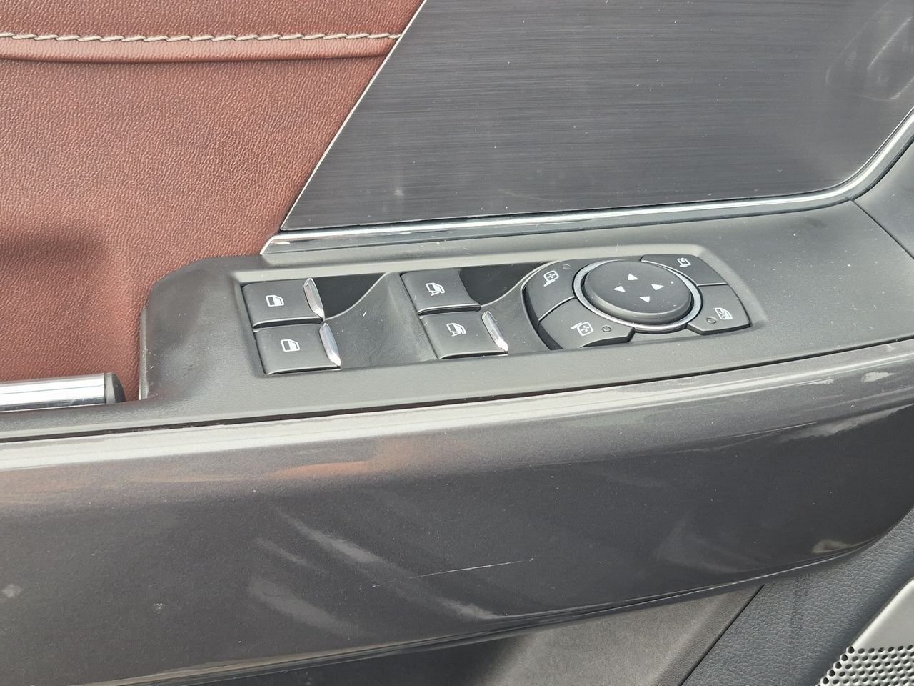 Used 2023 Black Ford Lariat image 24
