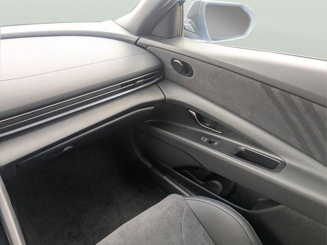 New 2026 Atlas White Hyundai Sedan image 54