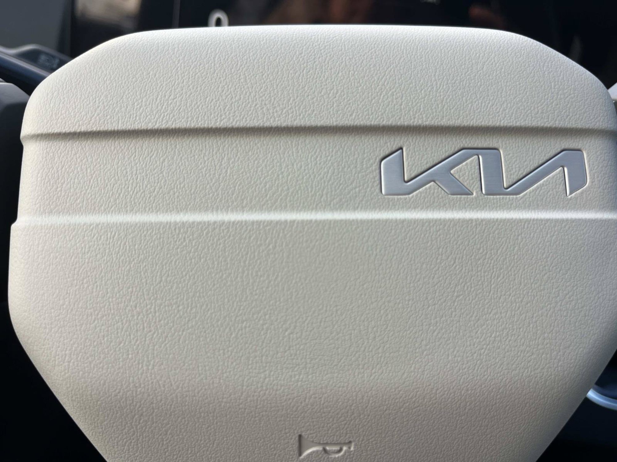 New 2026 Snow White Pearl Kia GT-Line image 25