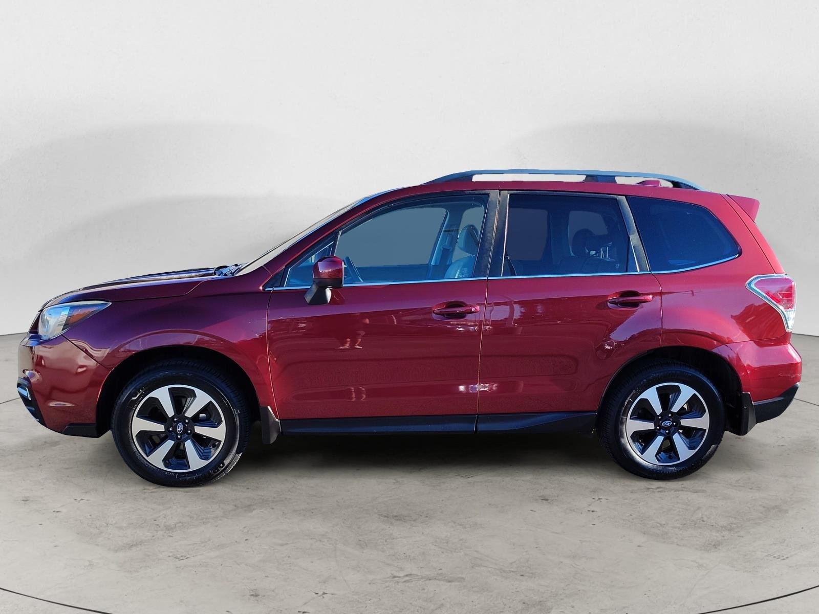 Used 2017 Subaru Forester Limited with VIN JF2SJAJC5HH404365 for sale in Johnson City, TN