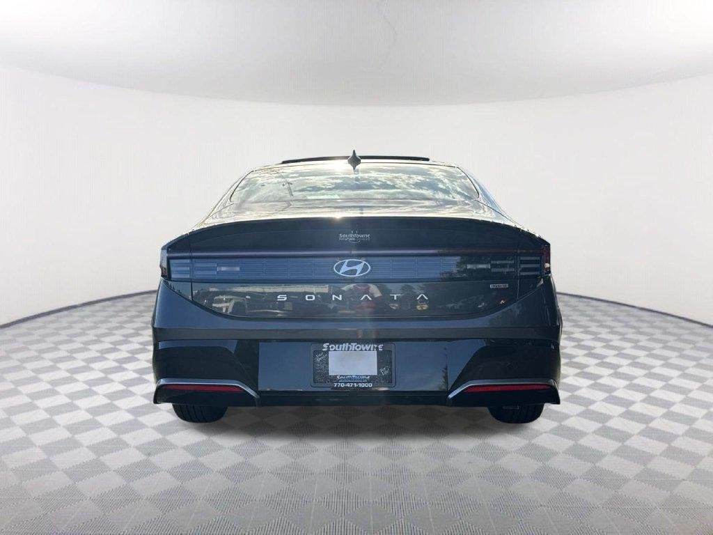 New 2026 Gray Hyundai SEL image 6
