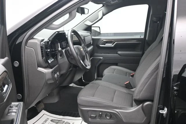 Used 2024 Black Chevrolet LT image 6