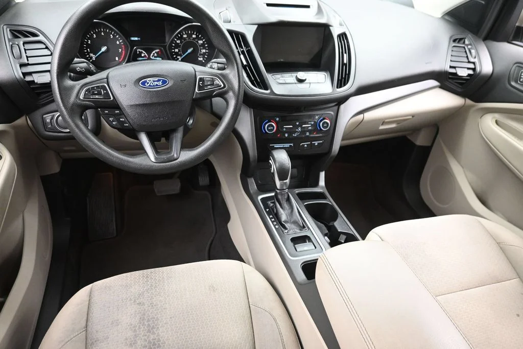 Used 2018 Gold Ford SE image 15