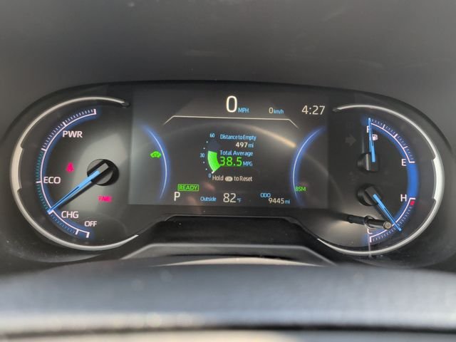 Certified Used 2025 White Toyota XLE image 21