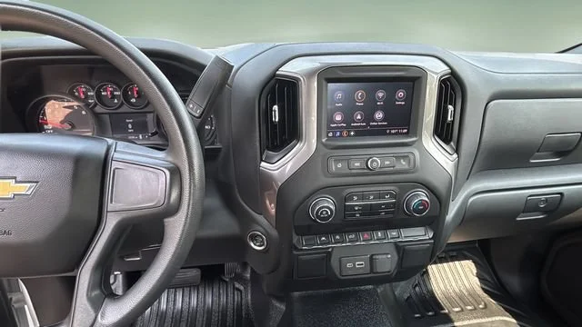 Used 2025 Summit White Chevrolet WT image 11
