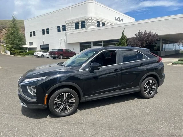 Used 2026 Black Mitsubishi  image 1