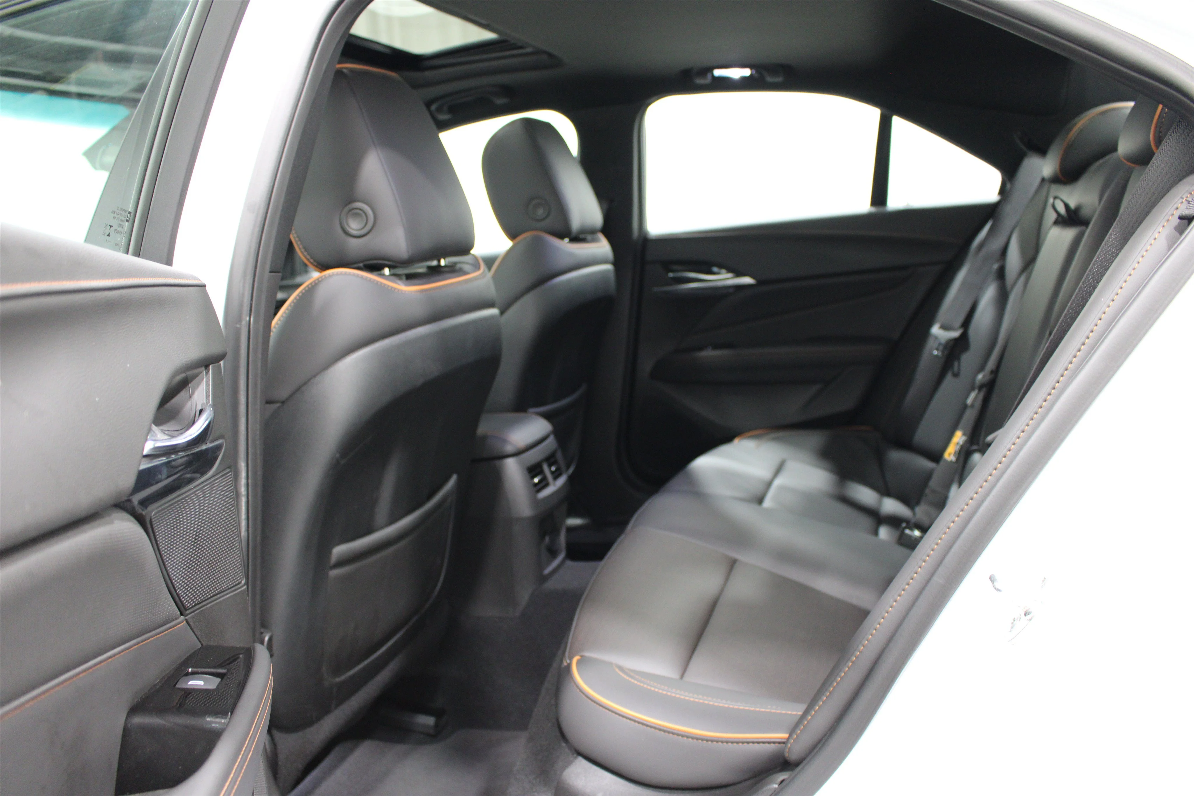 2025 Cadillac CT4 V-Series - Photo 21