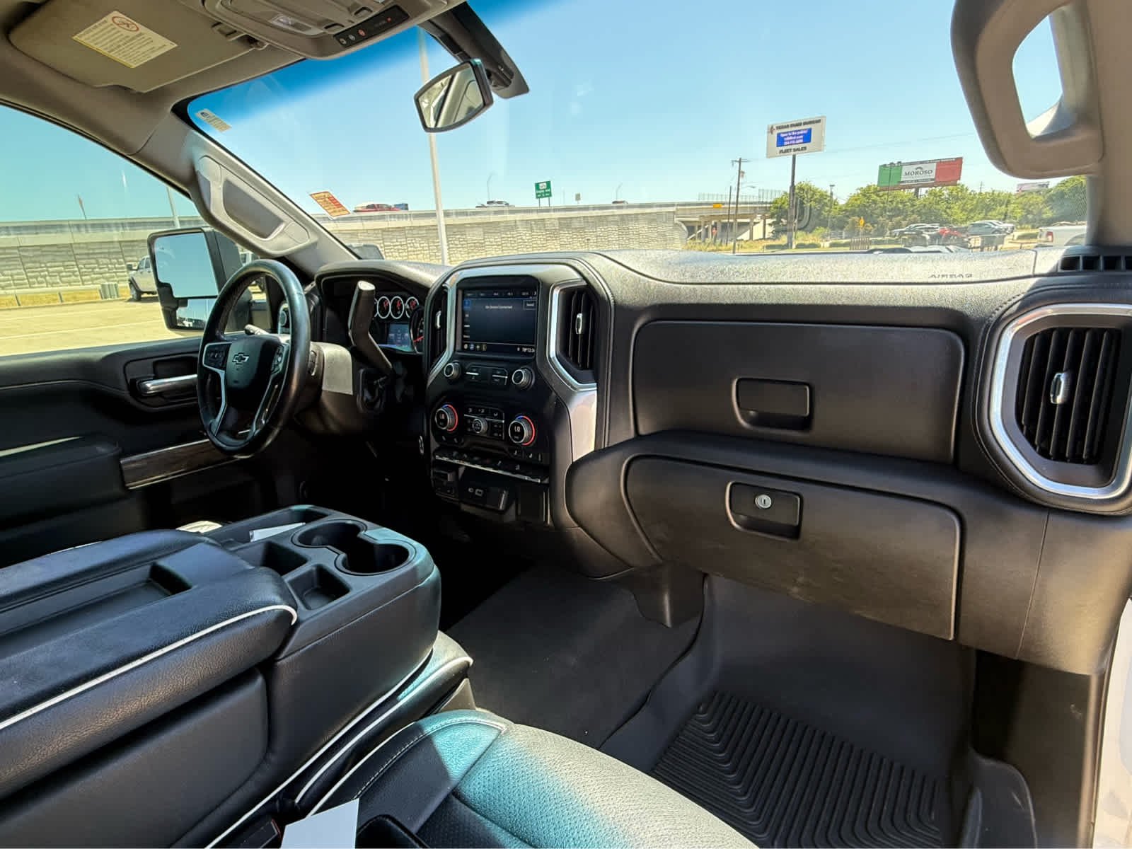 Used 2021 Summit White Chevrolet LT image 19
